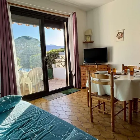 4 Couchages, Terrasse Et Barbecue, Proche Plages Et Commerces - - Fr-1-225-114 *
